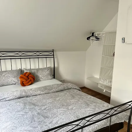 Exquisites Loft Mit Schloss Blick Fuer 5 Personen Apartment Hagen (Arnsberg)