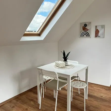 Appartement Exquisites Loft Mit Schloss Blick Fuer 5 Personen
